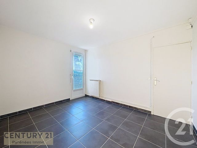 Appartement F4 à louer - 4 pièces - 91.3 m2 - ST GAUDENS - 31 - MIDI-PYRENEES - Century 21 Pyrénées Immo