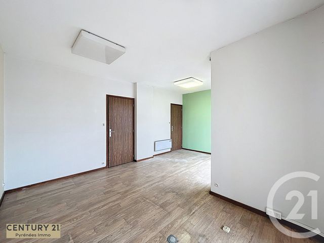 Appartement F7 et + à vendre - 11 pièces - 185.12 m2 - ST GAUDENS - 31 - MIDI-PYRENEES - Century 21 Pyrénées Immo