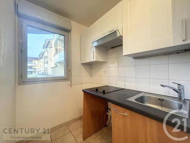 Appartement T2 à vendre - 2 pièces - 32.0 m2 - ST GAUDENS - 31 - MIDI-PYRENEES - Century 21 Pyrénées Immo