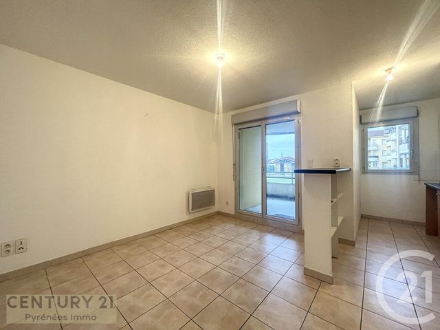 Appartement T2 à vendre - 2 pièces - 32.0 m2 - ST GAUDENS - 31 - MIDI-PYRENEES - Century 21 Pyrénées Immo