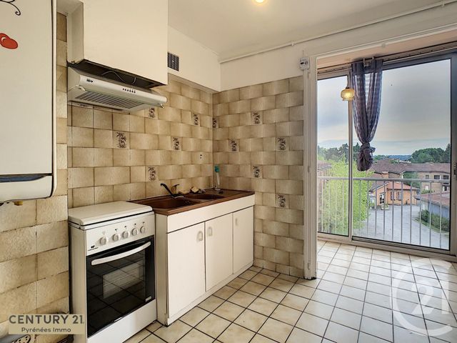 Appartement T3 à louer - 3 pièces - 69.32 m2 - ST GAUDENS - 31 - MIDI-PYRENEES - Century 21 Pyrénées Immo