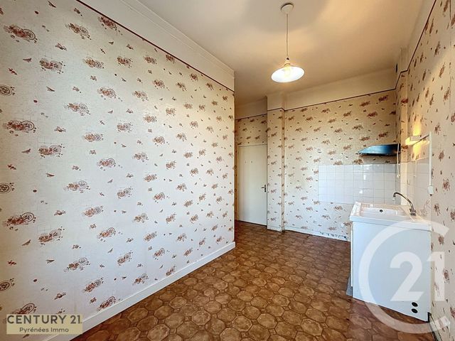 Afficher la photo en grand Appartement F3 bis à vendre - 3 pièces - 120.34 m2 - ST GAUDENS - 31 - MIDI-PYRENEES - Century 21 Pyrénées Immo