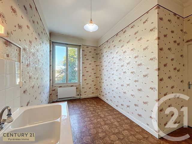 Afficher la photo en grand Appartement F3 bis à vendre - 3 pièces - 120.34 m2 - ST GAUDENS - 31 - MIDI-PYRENEES - Century 21 Pyrénées Immo