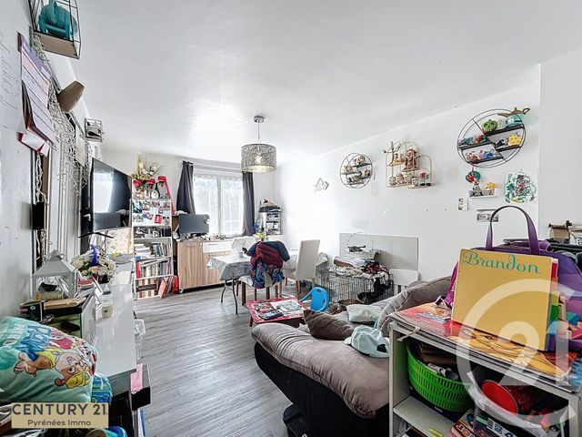 Appartement F4 à vendre - 3 pièces - 66.15 m2 - ST GAUDENS - 31 - MIDI-PYRENEES - Century 21 Pyrénées Immo