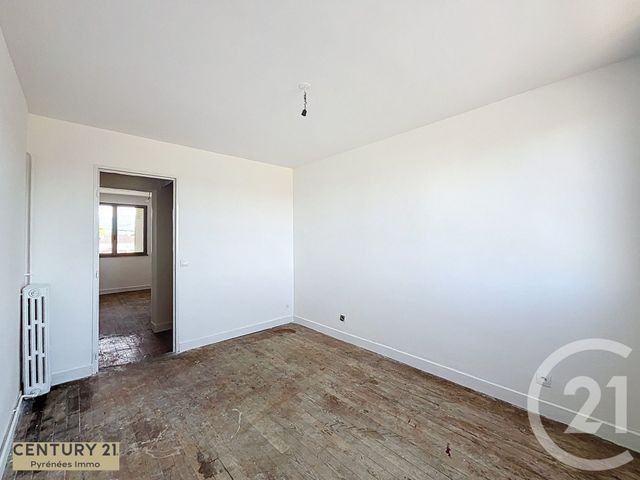 Appartement à vendre - 4 pièces - 61.68 m2 - ST GAUDENS - 31 - MIDI-PYRENEES - Century 21 Pyrénées Immo