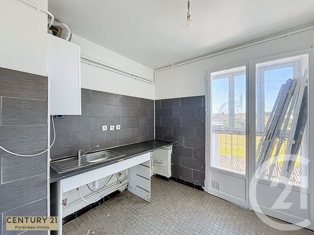Appartement à vendre - 4 pièces - 61.68 m2 - ST GAUDENS - 31 - MIDI-PYRENEES - Century 21 Pyrénées Immo