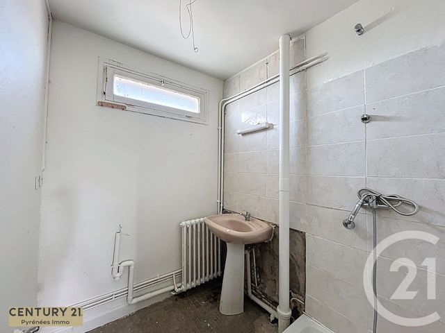 Appartement à vendre - 4 pièces - 61.68 m2 - ST GAUDENS - 31 - MIDI-PYRENEES - Century 21 Pyrénées Immo