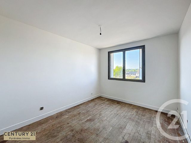 Appartement à vendre - 4 pièces - 61.68 m2 - ST GAUDENS - 31 - MIDI-PYRENEES - Century 21 Pyrénées Immo
