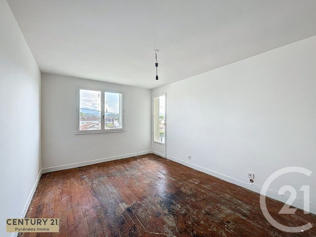 Appartement à vendre - 4 pièces - 61.68 m2 - ST GAUDENS - 31 - MIDI-PYRENEES - Century 21 Pyrénées Immo