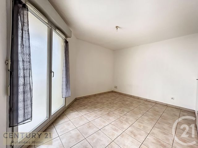 Appartement T1 à louer - 1 pièce - 25.39 m2 - ST GAUDENS - 31 - MIDI-PYRENEES - Century 21 Pyrénées Immo