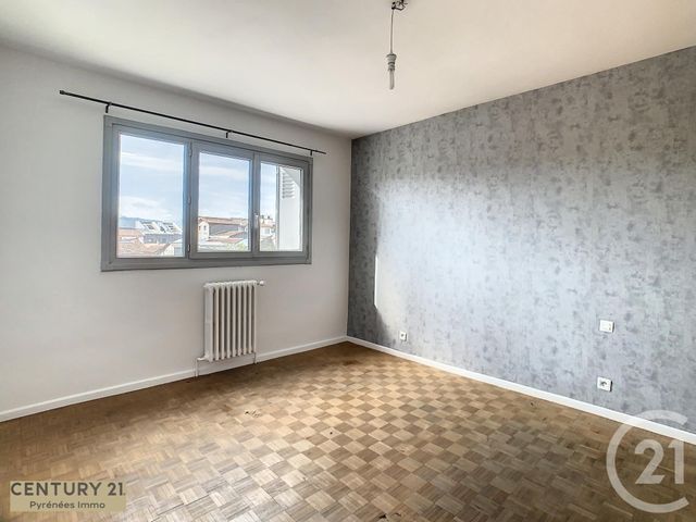 Appartement T3 à vendre - 3 pièces - 75.75 m2 - ST GAUDENS - 31 - MIDI-PYRENEES - Century 21 Pyrénées Immo