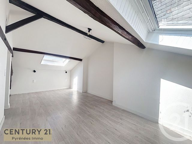 Appartement T1 à louer - 2 pièces - 24.0 m2 - ST GAUDENS - 31 - MIDI-PYRENEES - Century 21 Pyrénées Immo