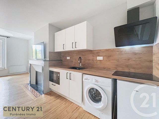 Appartement T2 à louer - 2 pièces - 33.02 m2 - ST GAUDENS - 31 - MIDI-PYRENEES - Century 21 Pyrénées Immo