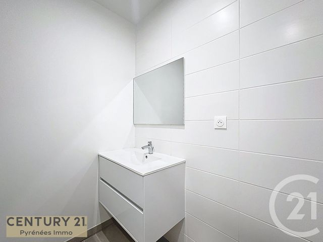 Appartement Studio à louer - 1 pièce - 25.95 m2 - ST GAUDENS - 31 - MIDI-PYRENEES - Century 21 Pyrénées Immo