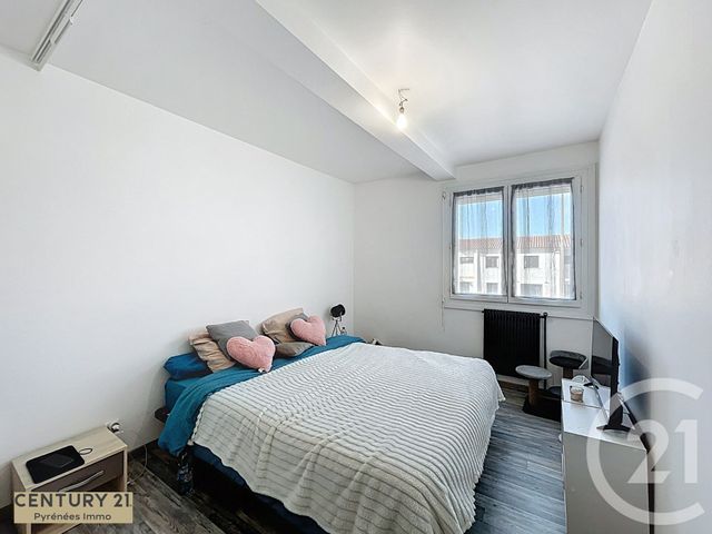 Afficher la photo en grand Appartement F3 à vendre - 3 pièces - 82.0 m2 - ST GAUDENS - 31 - MIDI-PYRENEES - Century 21 Pyrénées Immo
