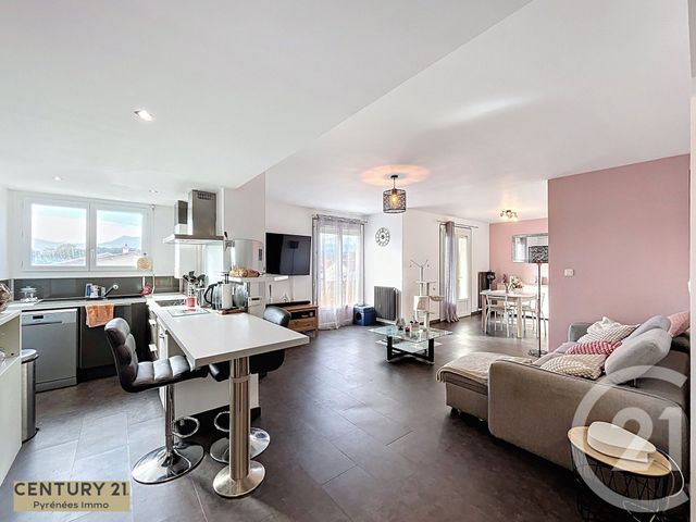 Afficher la photo en grand Appartement F3 à vendre - 3 pièces - 82.0 m2 - ST GAUDENS - 31 - MIDI-PYRENEES - Century 21 Pyrénées Immo