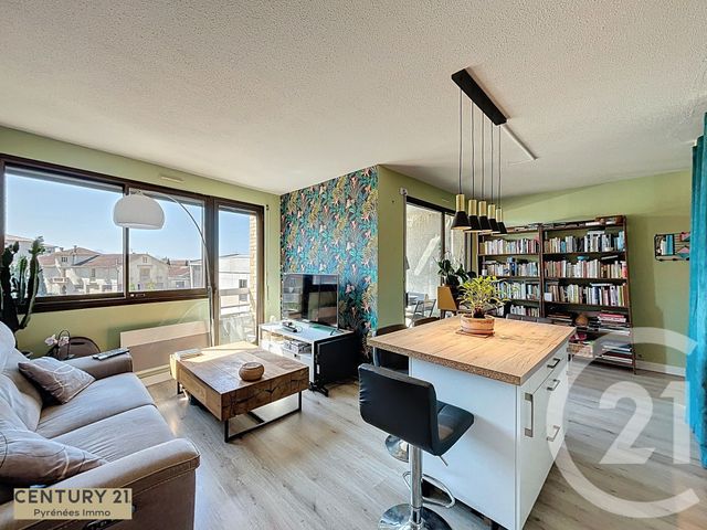 Appartement T3 à vendre - 3 pièces - 62.21 m2 - ST GAUDENS - 31 - MIDI-PYRENEES - Century 21 Pyrénées Immo