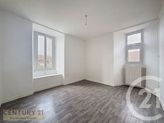Appartement à louer - 2 pièces - 50.0 m2 - ST GAUDENS - 31 - MIDI-PYRENEES - Century 21 Pyrénées Immo