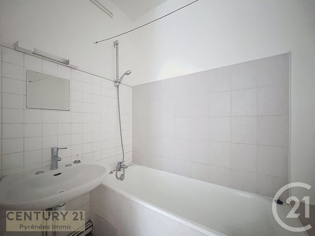 Appartement à louer - 2 pièces - 50.0 m2 - ST GAUDENS - 31 - MIDI-PYRENEES - Century 21 Pyrénées Immo