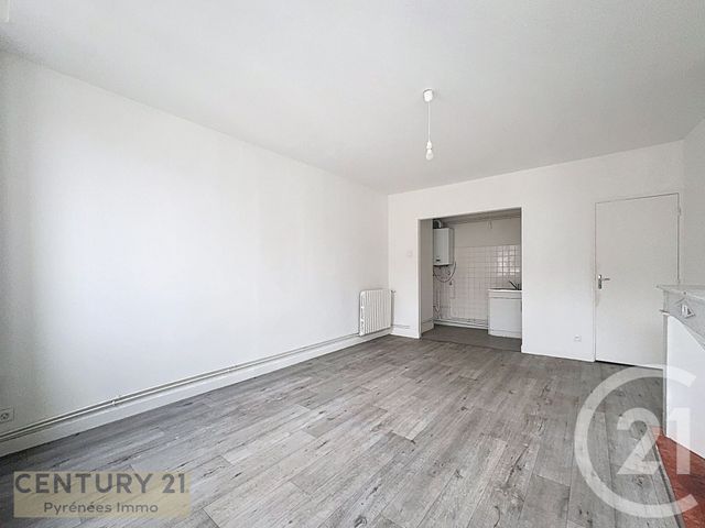 Appartement à louer - 2 pièces - 50.0 m2 - ST GAUDENS - 31 - MIDI-PYRENEES - Century 21 Pyrénées Immo
