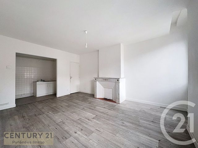 Appartement à louer - 2 pièces - 50.0 m2 - ST GAUDENS - 31 - MIDI-PYRENEES - Century 21 Pyrénées Immo