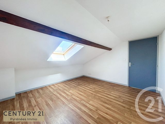 Appartement T3 à louer - 3 pièces - 47.0 m2 - ASPET - 31 - MIDI-PYRENEES - Century 21 Pyrénées Immo