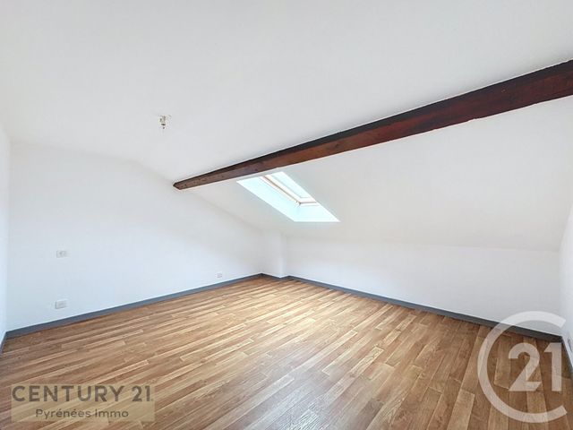 Appartement T3 à louer - 3 pièces - 47.0 m2 - ASPET - 31 - MIDI-PYRENEES - Century 21 Pyrénées Immo