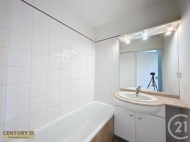 Appartement à louer - 3 pièces - 51.71 m2 - ST GAUDENS - 31 - MIDI-PYRENEES - Century 21 Pyrénées Immo
