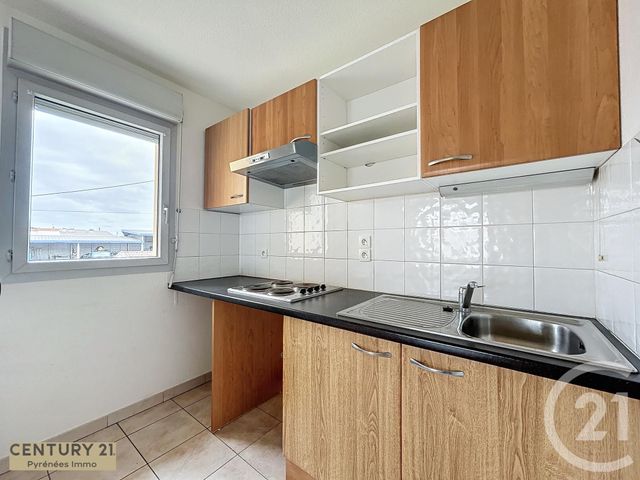 Appartement à louer - 3 pièces - 51.71 m2 - ST GAUDENS - 31 - MIDI-PYRENEES - Century 21 Pyrénées Immo