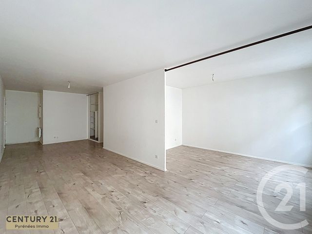 Appartement F1 bis à vendre - 2 pièces - 49.58 m2 - ST GAUDENS - 31 - MIDI-PYRENEES - Century 21 Pyrénées Immo