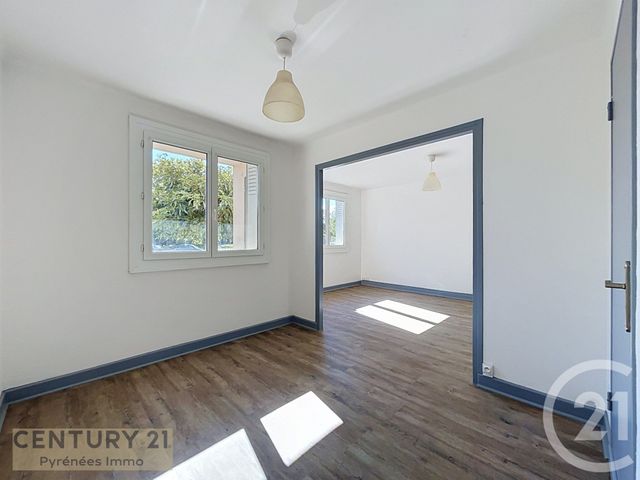 Appartement F4 à louer - 3 pièces - 66.15 m2 - ST GAUDENS - 31 - MIDI-PYRENEES - Century 21 Pyrénées Immo