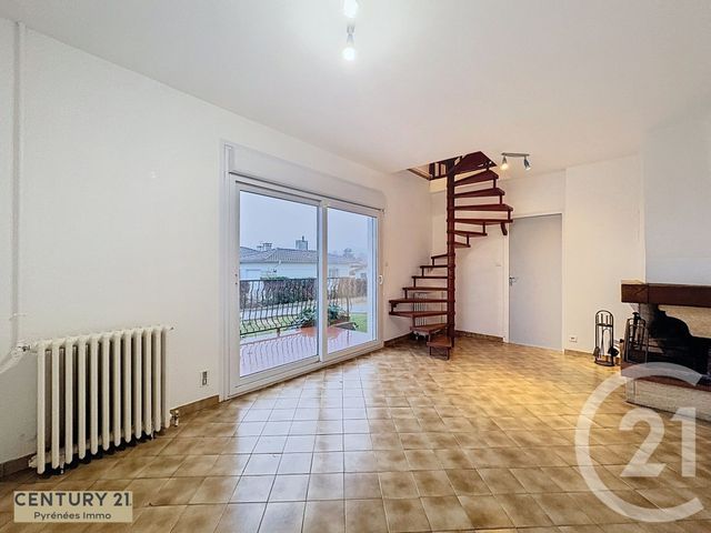 maison à louer - 4 pièces - 119.0 m2 - MONTREJEAU - 31 - MIDI-PYRENEES - Century 21 Pyrénées Immo