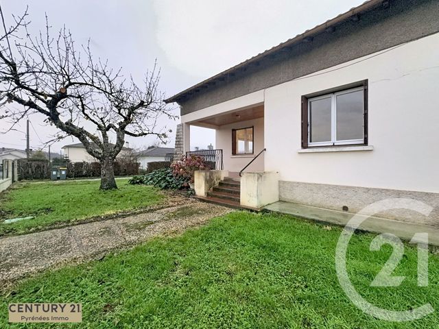 maison à louer - 4 pièces - 119.0 m2 - MONTREJEAU - 31 - MIDI-PYRENEES - Century 21 Pyrénées Immo