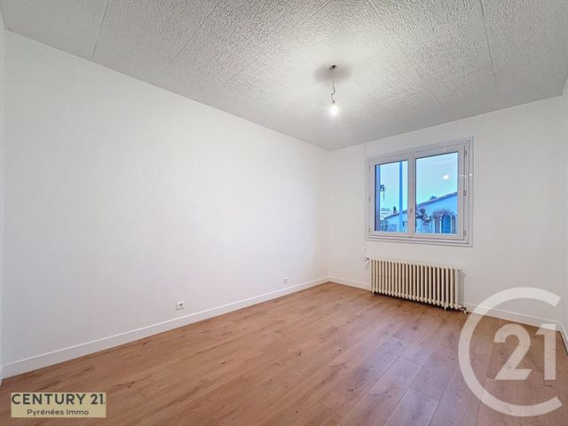 maison à louer - 4 pièces - 119.0 m2 - MONTREJEAU - 31 - MIDI-PYRENEES - Century 21 Pyrénées Immo