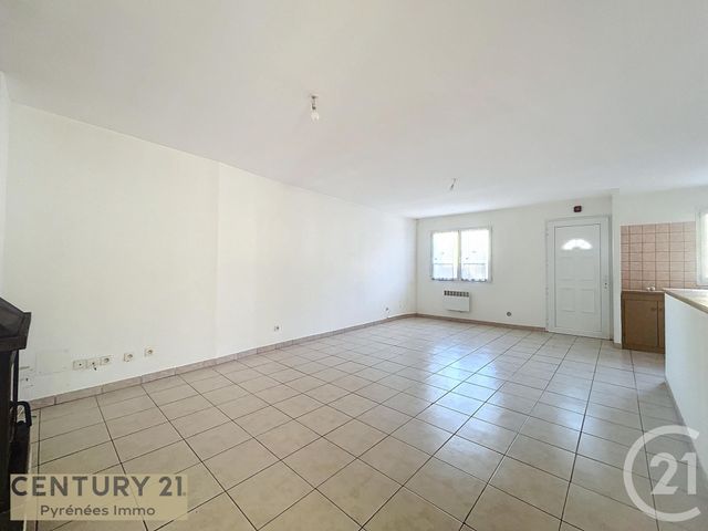 Appartement F4 à louer - 4 pièces - 85.42 m2 - LESTELLE DE ST MARTORY - 31 - MIDI-PYRENEES - Century 21 Pyrénées Immo