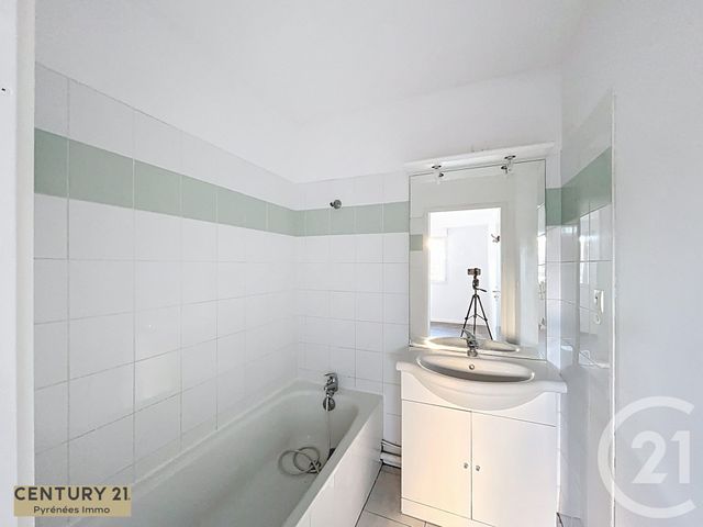 Appartement F2 à vendre - 2 pièces - 36.46 m2 - ST GAUDENS - 31 - MIDI-PYRENEES - Century 21 Pyrénées Immo