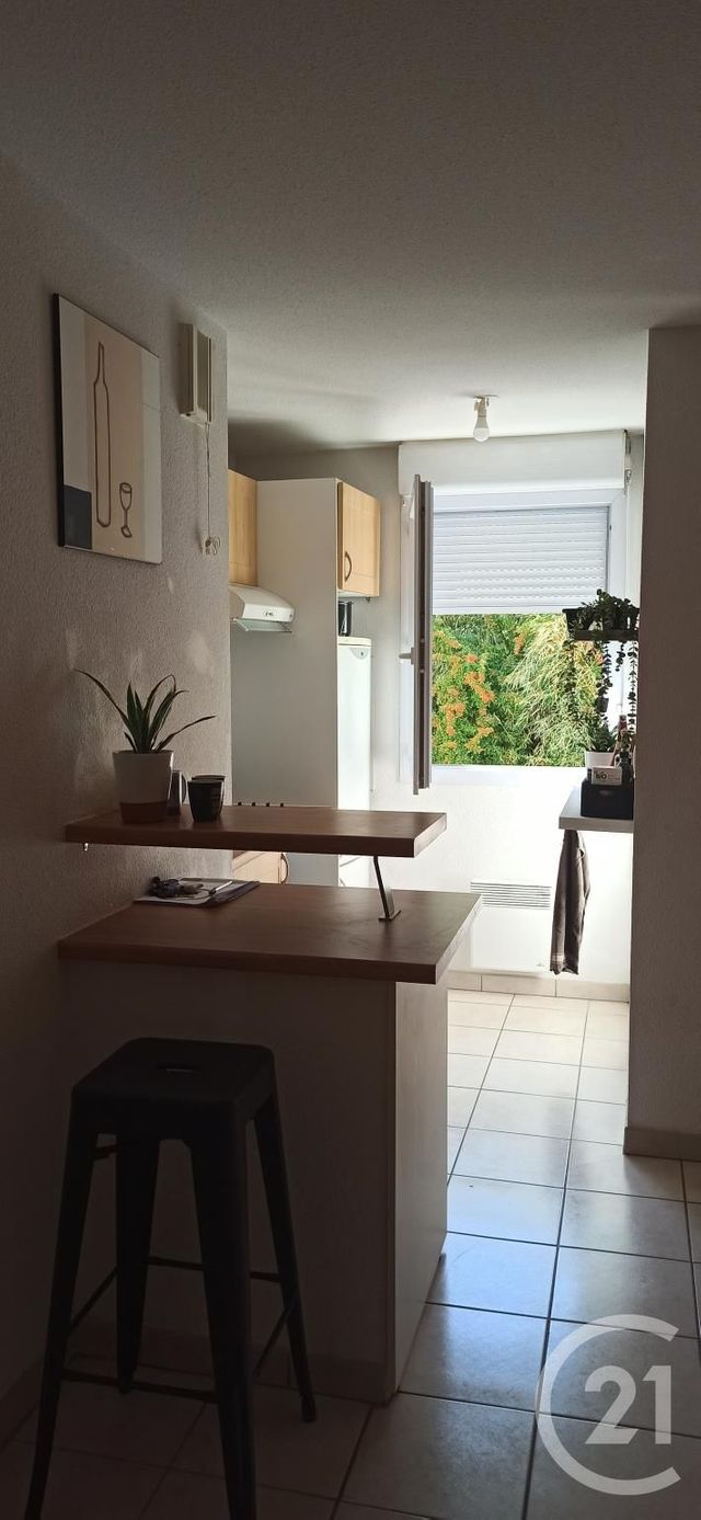 Appartement T2 à louer - 2 pièces - 43.0 m2 - ST GAUDENS - 31 - MIDI-PYRENEES - Century 21 Pyrénées Immo