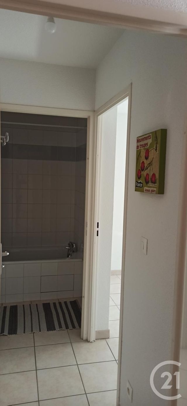 Appartement T2 à louer - 2 pièces - 43.0 m2 - ST GAUDENS - 31 - MIDI-PYRENEES - Century 21 Pyrénées Immo