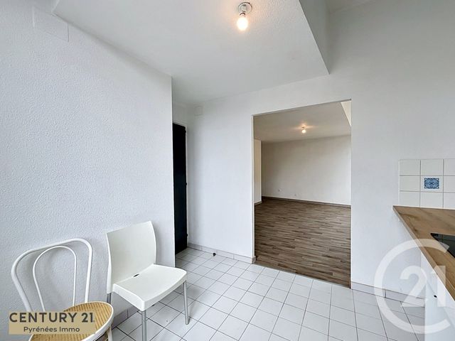 Appartement à vendre - 5 pièces - 94.68 m2 - ST GAUDENS - 31 - MIDI-PYRENEES - Century 21 Pyrénées Immo