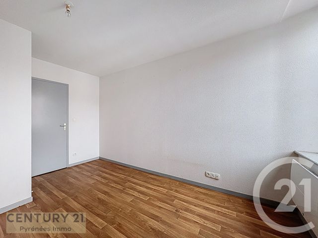 Appartement T3 à louer - 3 pièces - 64.0 m2 - ASPET - 31 - MIDI-PYRENEES - Century 21 Pyrénées Immo