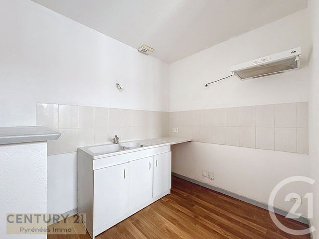 Appartement T3 à louer - 3 pièces - 64.0 m2 - ASPET - 31 - MIDI-PYRENEES - Century 21 Pyrénées Immo
