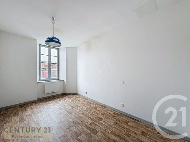 Appartement T3 à louer - 3 pièces - 64.0 m2 - ASPET - 31 - MIDI-PYRENEES - Century 21 Pyrénées Immo