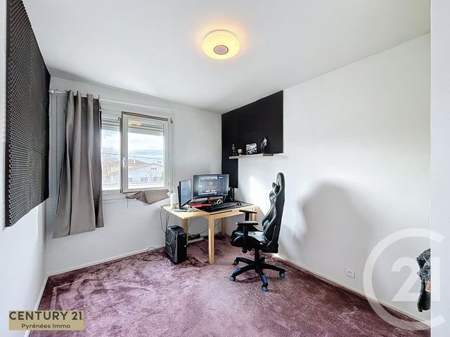 Appartement T4 à vendre - 4 pièces - 83.15 m2 - ST GAUDENS - 31 - MIDI-PYRENEES - Century 21 Pyrénées Immo