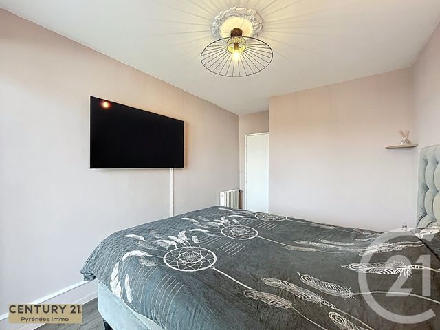 Appartement T4 à vendre - 4 pièces - 83.15 m2 - ST GAUDENS - 31 - MIDI-PYRENEES - Century 21 Pyrénées Immo