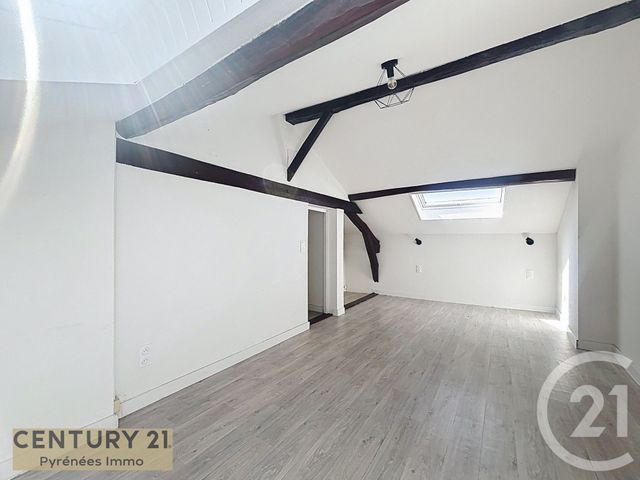 Appartement T1 à louer - 2 pièces - 24.0 m2 - ST GAUDENS - 31 - MIDI-PYRENEES - Century 21 Pyrénées Immo