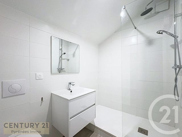 Appartement T1 à louer - 1 pièce - 24.77 m2 - ST GAUDENS - 31 - MIDI-PYRENEES - Century 21 Pyrénées Immo