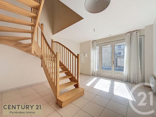 Appartement T3 à louer - 3 pièces - 61.0 m2 - MARTRES TOLOSANE - 31 - MIDI-PYRENEES - Century 21 Pyrénées Immo