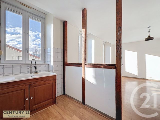 Appartement F3 à louer - 3 pièces - 76.81 m2 - MONTREJEAU - 31 - MIDI-PYRENEES - Century 21 Pyrénées Immo