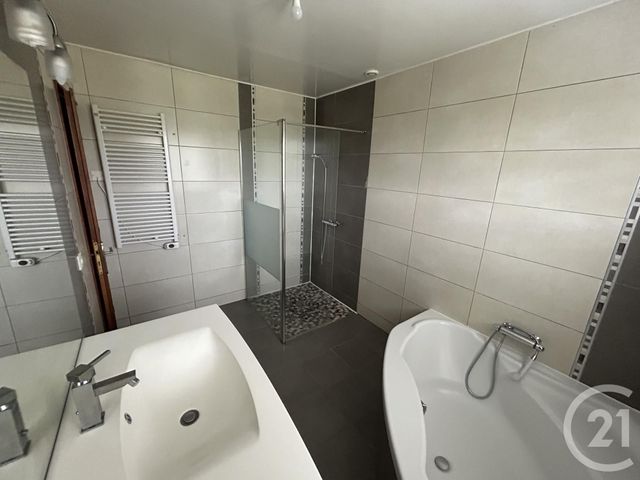 maison à louer - 4 pièces - 100.2 m2 - POINTIS INARD - 31 - MIDI-PYRENEES - Century 21 Pyrénées Immo