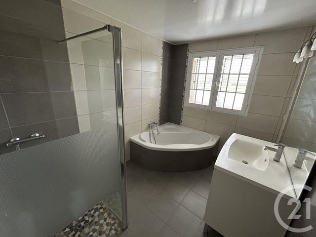 maison à louer - 4 pièces - 100.2 m2 - POINTIS INARD - 31 - MIDI-PYRENEES - Century 21 Pyrénées Immo